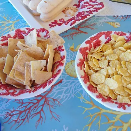 Alojamento de Acomodação e Pequeno-almoço Le Ginestre Portoscuso