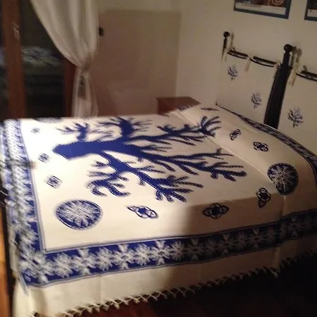 Le Ginestre Bed & Breakfast *